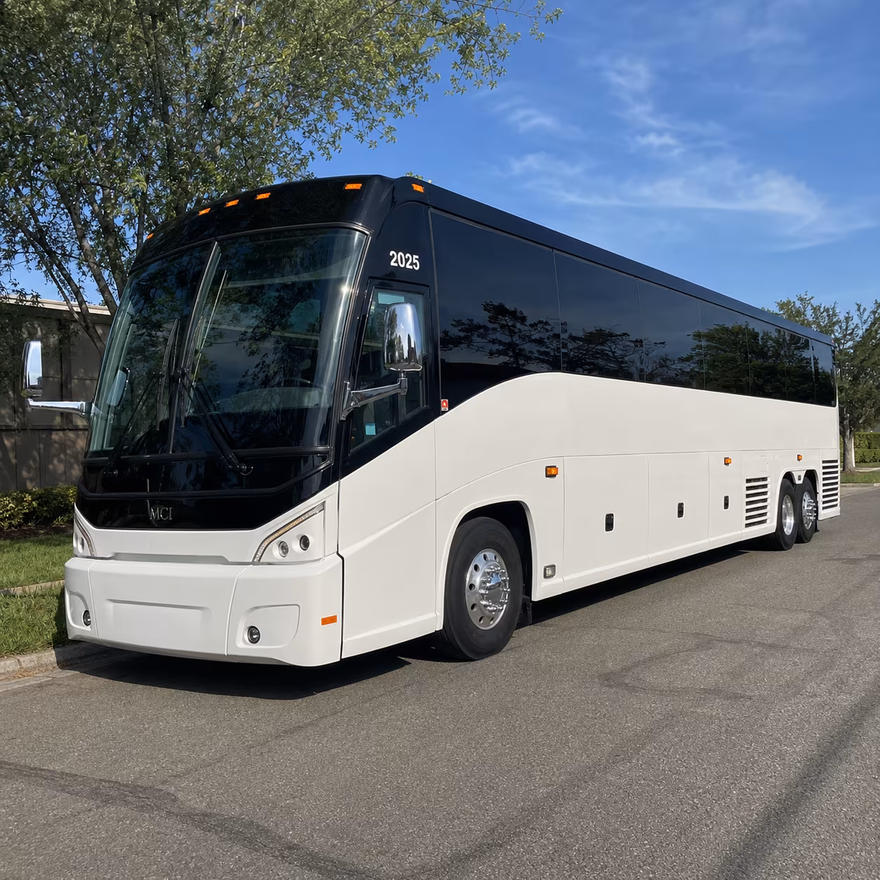 busrentalsouthgate com makes it easy to get to christian concerts and large church events